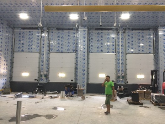 工業(yè)提升門