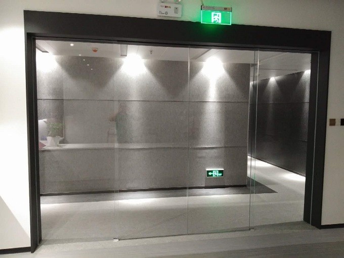 無(wú)框自動(dòng)玻璃門保養(yǎng)-福田無(wú)框自動(dòng)門快速報(bào)價(jià)