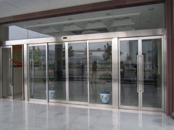 專業(yè)維修更換福田自動(dòng)感應(yīng)門/維修更換自動(dòng)門控制系統(tǒng)