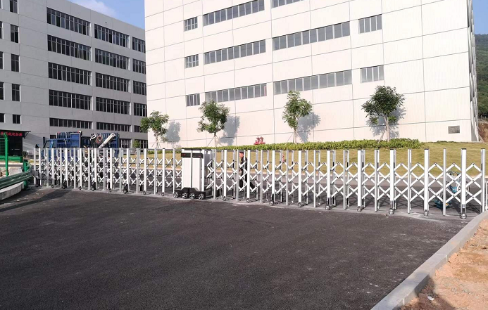 鋁合金電動(dòng)伸縮門(mén)如何保養(yǎng)？