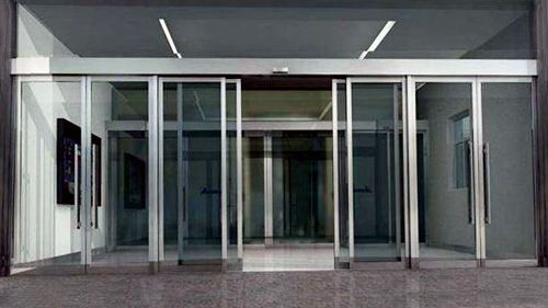 自動(dòng)玻璃感應(yīng)門(mén)斷電后怎樣手動(dòng)打開(kāi)？