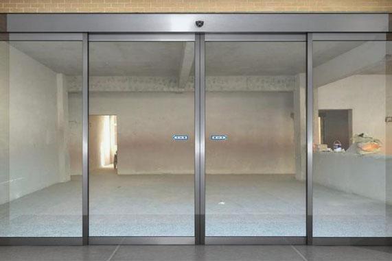 定期保養(yǎng)自動門的重要性