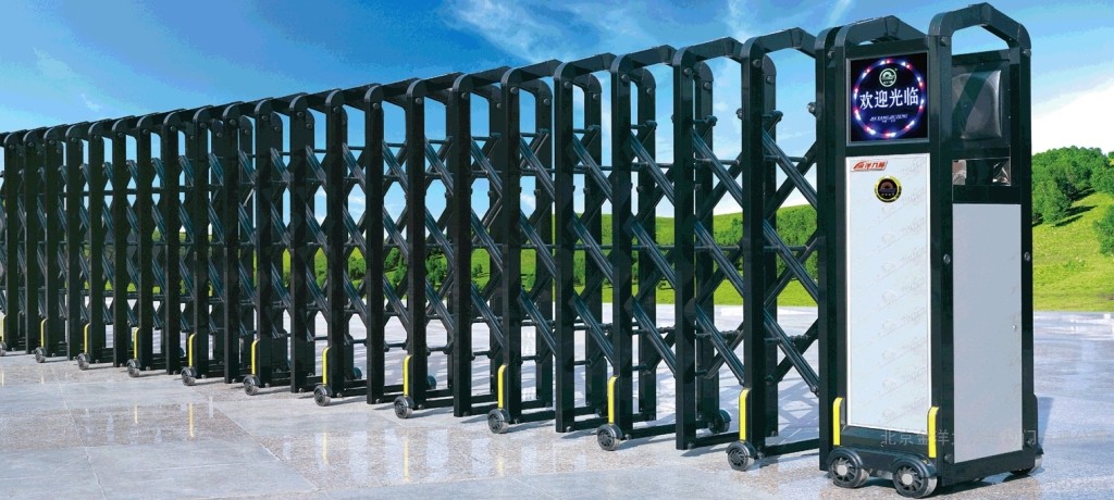 香港朋友定制黑色高檔鋁合金伸縮門(mén)