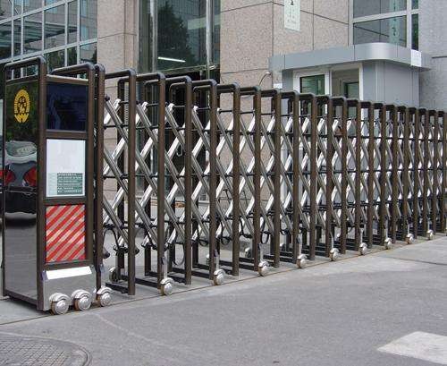 受歡迎的伸縮大門是哪種